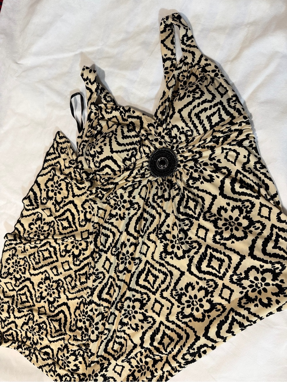 En Focus Studio Black and Cream Dress